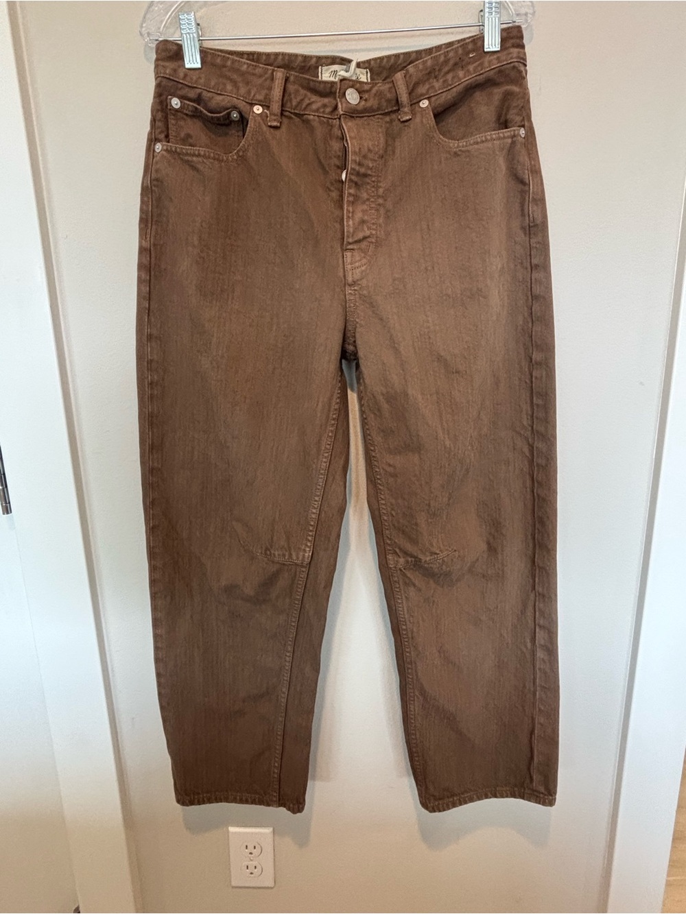 Madewell Darted Barrel Pants in Brown